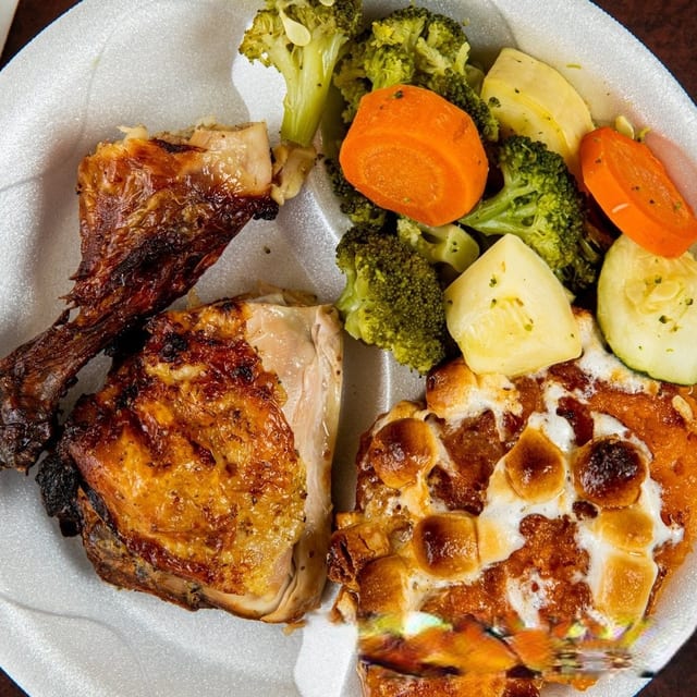 Quarter Dark (Chicken + 2 Sides).